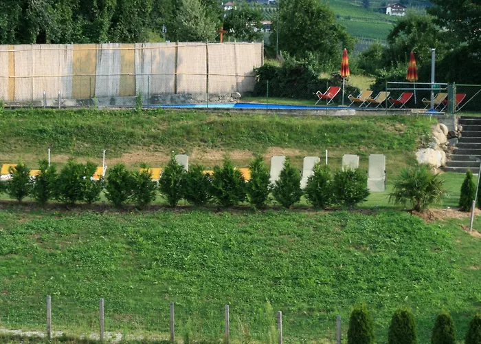 Garni SchneeburghofAlbergo