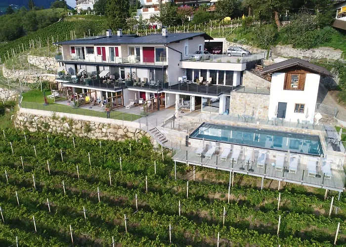 La Pergola PanoramaSuites Tirolo